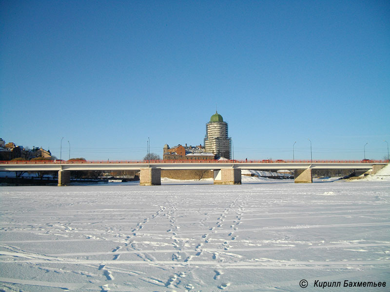Выборгский замок и Петровский мост через Замковый пролив